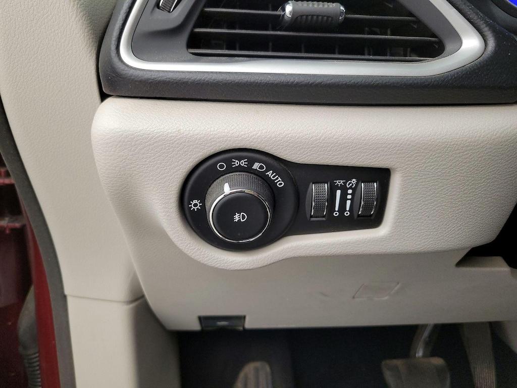 used 2020 Chrysler Pacifica car, priced at $28,998