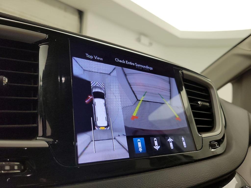 used 2020 Chrysler Pacifica car, priced at $28,998