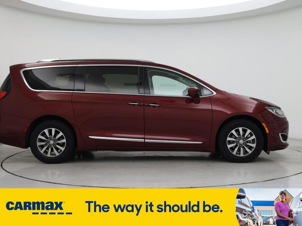 used 2020 Chrysler Pacifica car, priced at $28,998