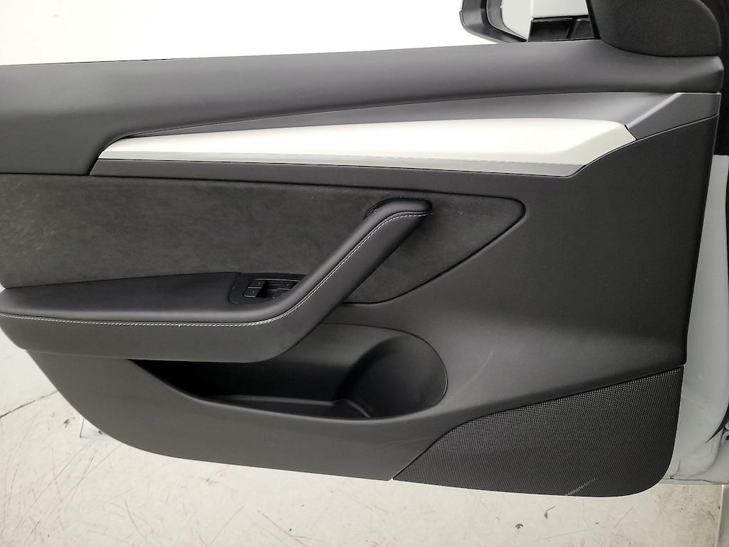 used 2022 Tesla Model 3 car, priced at $27,998