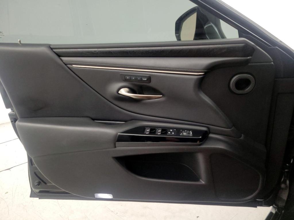 used 2022 Lexus ES 300h car, priced at $35,998