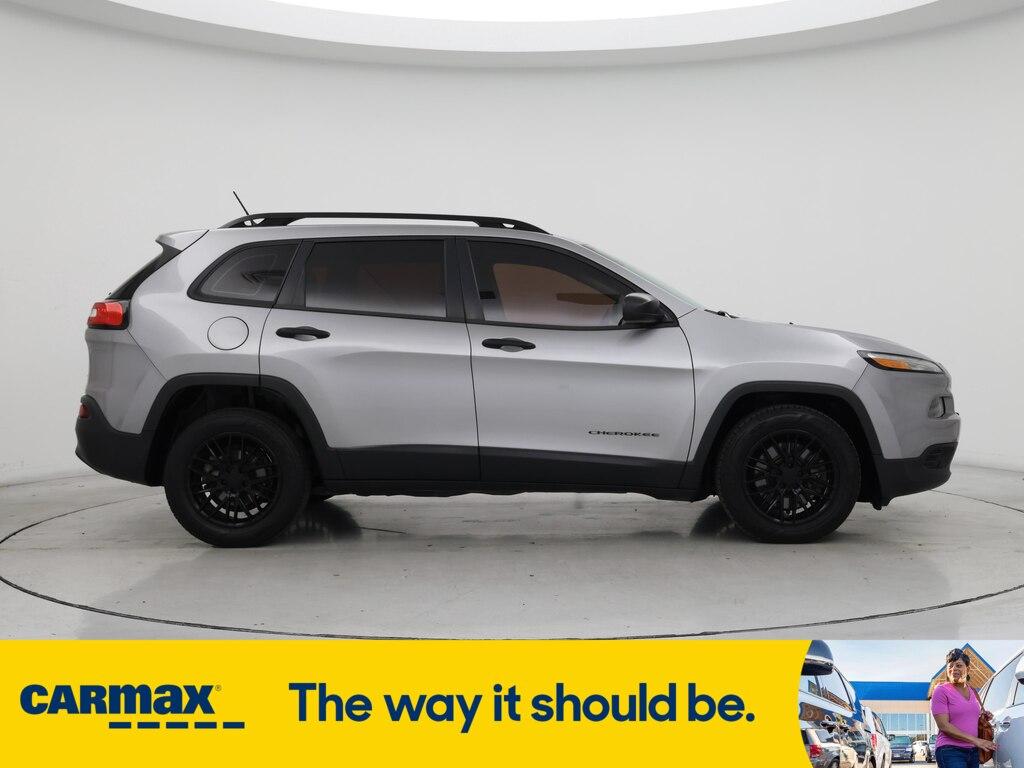 used 2016 Jeep Cherokee car, priced at $11,998