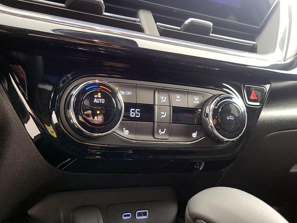 used 2025 Chevrolet Trax car, priced at $25,998