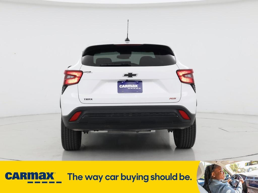 used 2024 Chevrolet Trax car, priced at $23,998