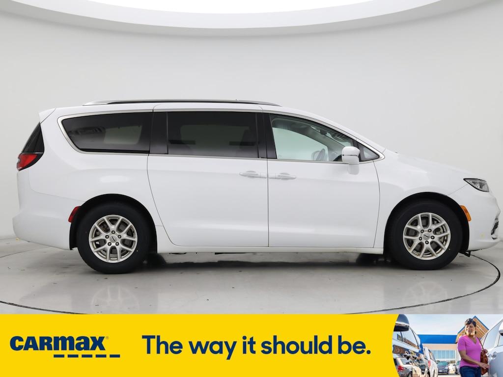 used 2021 Chrysler Pacifica car, priced at $26,998