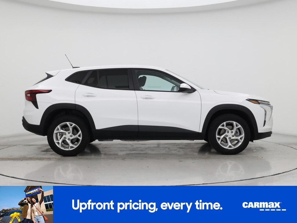 used 2024 Chevrolet Trax car, priced at $22,998