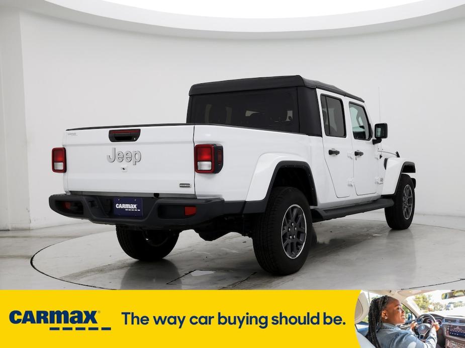 used 2022 Jeep Gladiator car, priced at $32,998