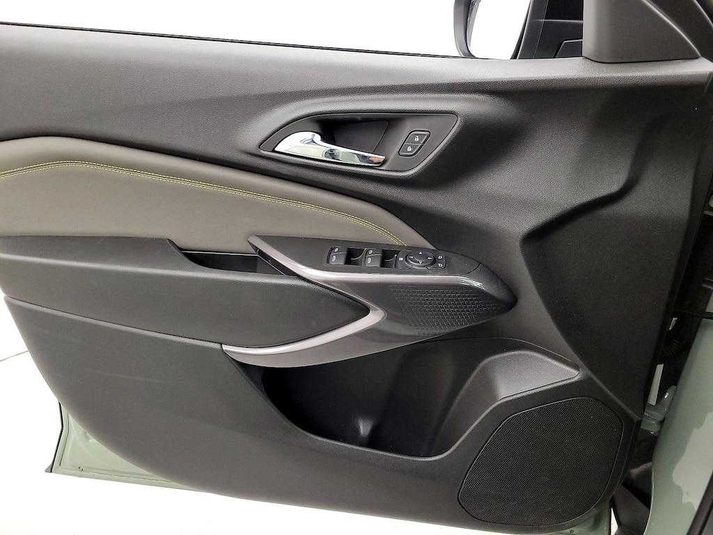 used 2024 Chevrolet Trax car, priced at $26,998