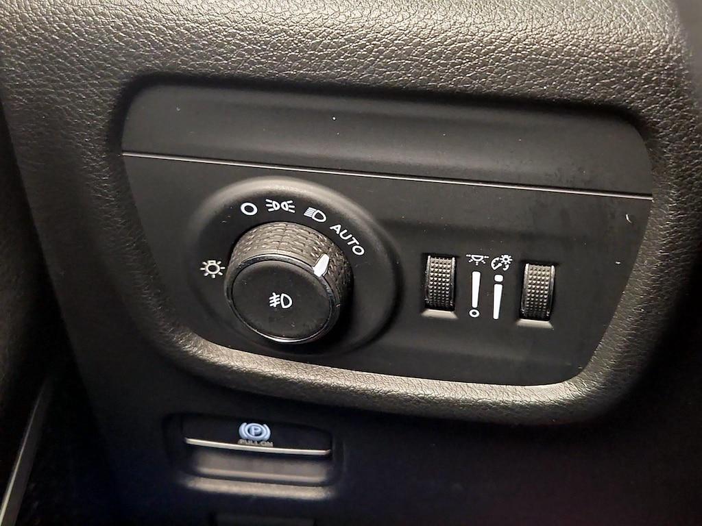 used 2022 Jeep Grand Cherokee car, priced at $30,998