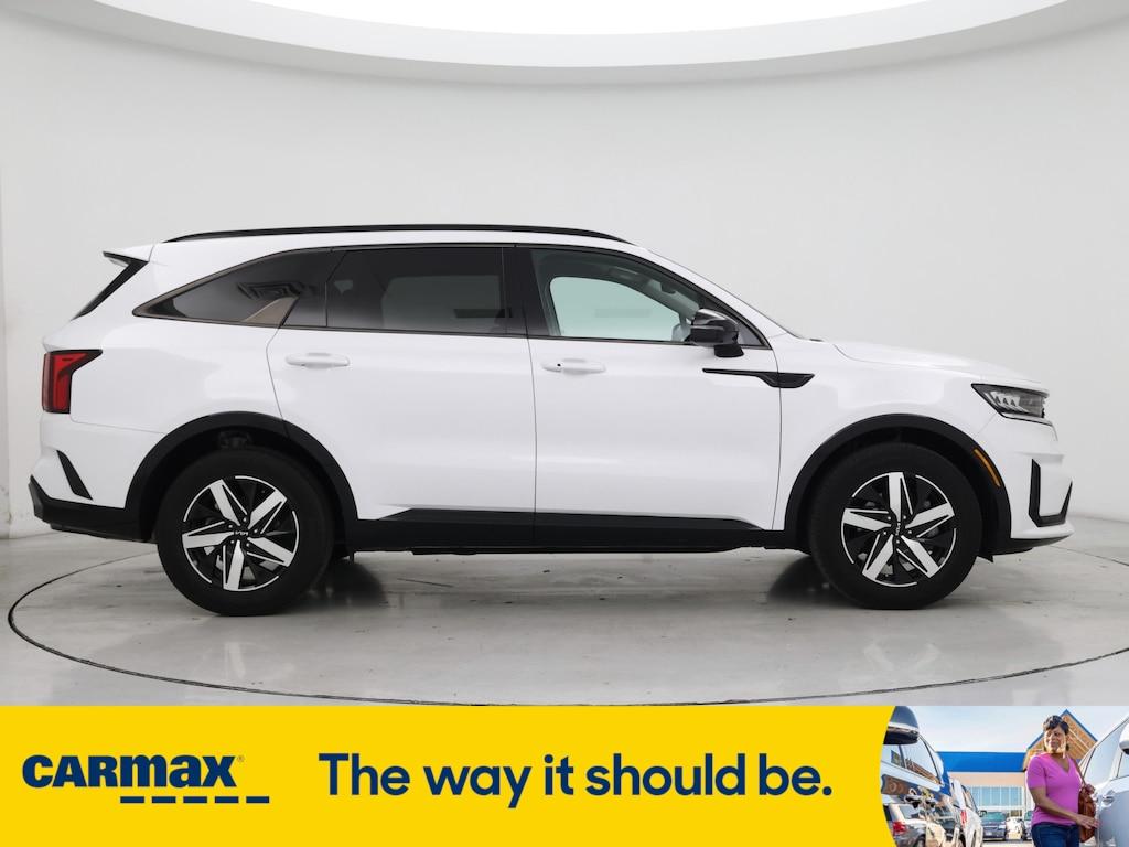 used 2022 Kia Sorento car, priced at $28,998