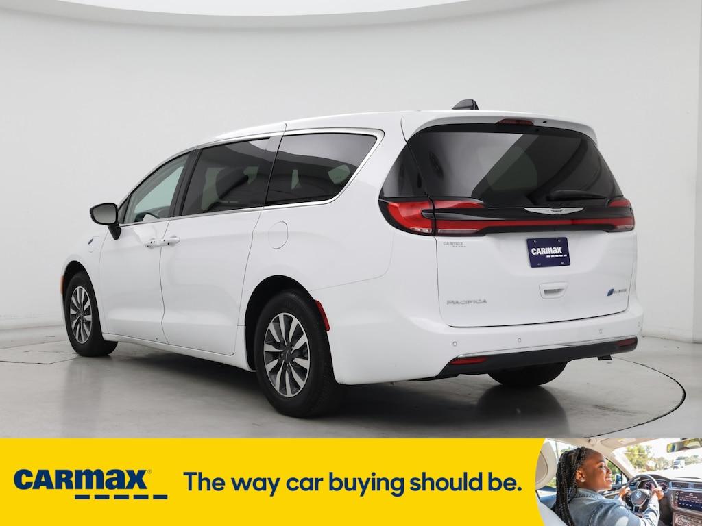 used 2024 Chrysler Pacifica Hybrid car, priced at $36,998