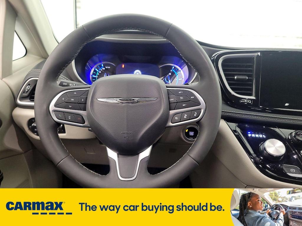 used 2024 Chrysler Pacifica Hybrid car, priced at $36,998