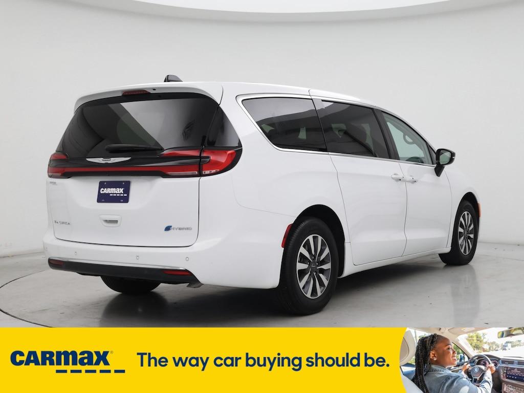 used 2024 Chrysler Pacifica Hybrid car, priced at $36,998