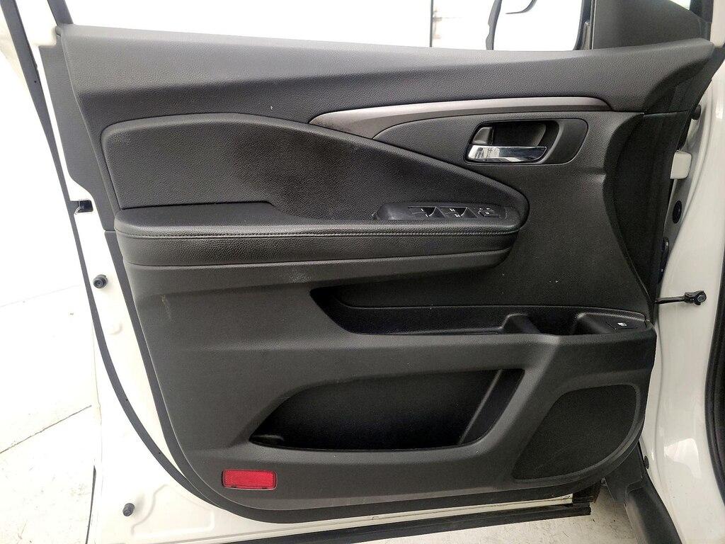 used 2019 Honda Pilot car, priced at $23,998