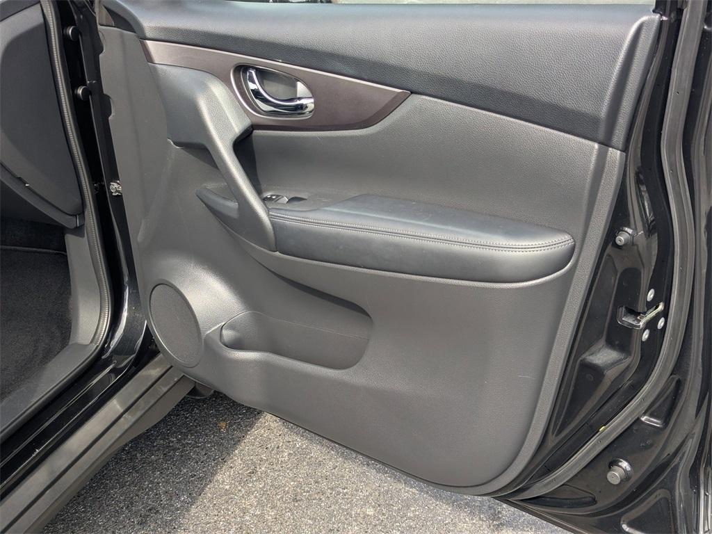 used 2016 Nissan Rogue car, priced at $14,590