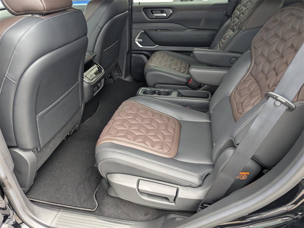 new 2025 Nissan Armada car, priced at $71,680