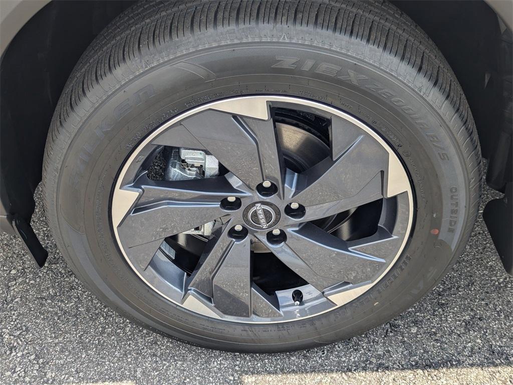 new 2025 Nissan Rogue car, priced at $31,608