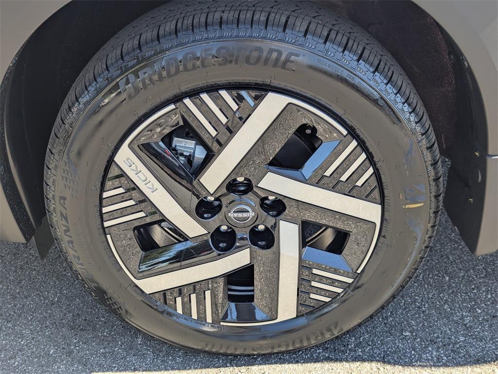 new 2026 Nissan Kicks car, priced at $26,014