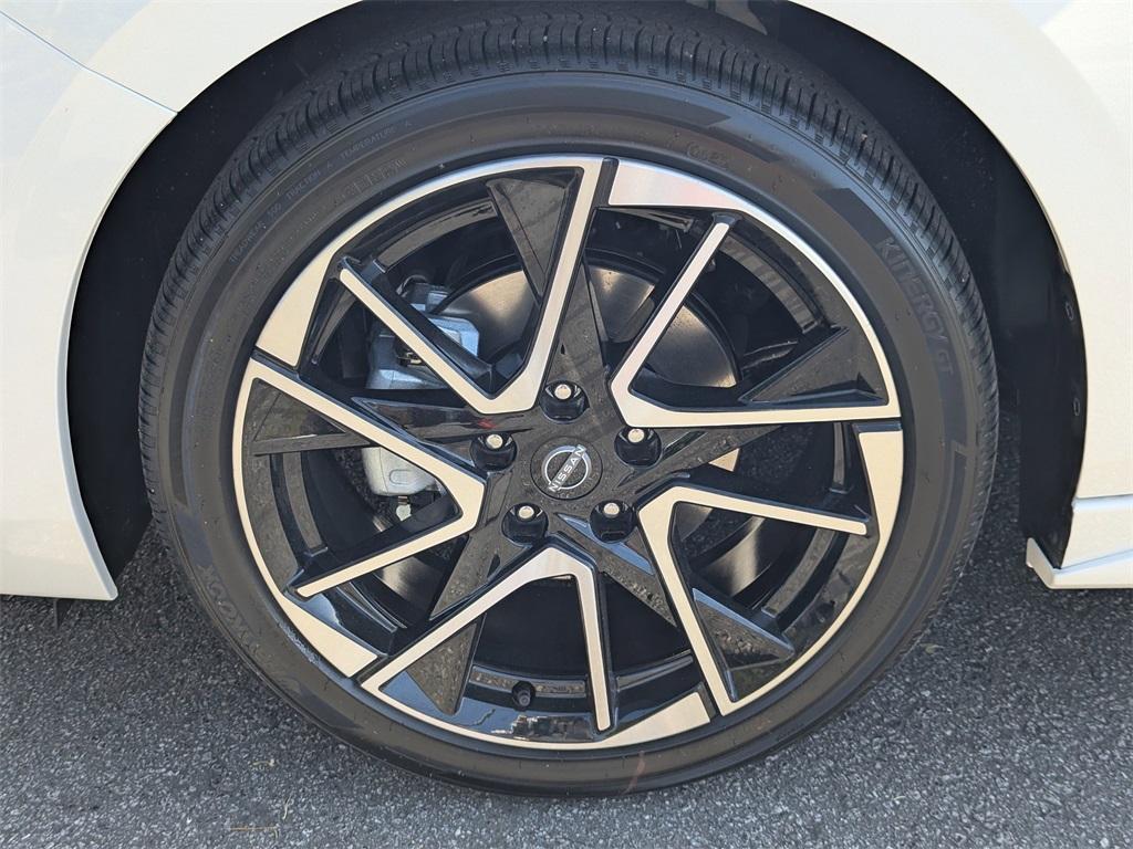 new 2025 Nissan Sentra car, priced at $24,174