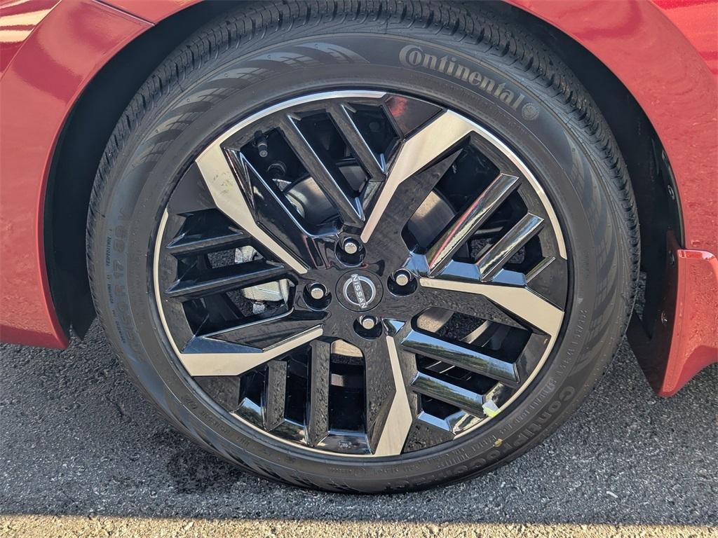 new 2025 Nissan Versa car, priced at $21,939