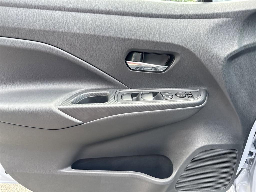 new 2025 Nissan Versa car, priced at $21,212