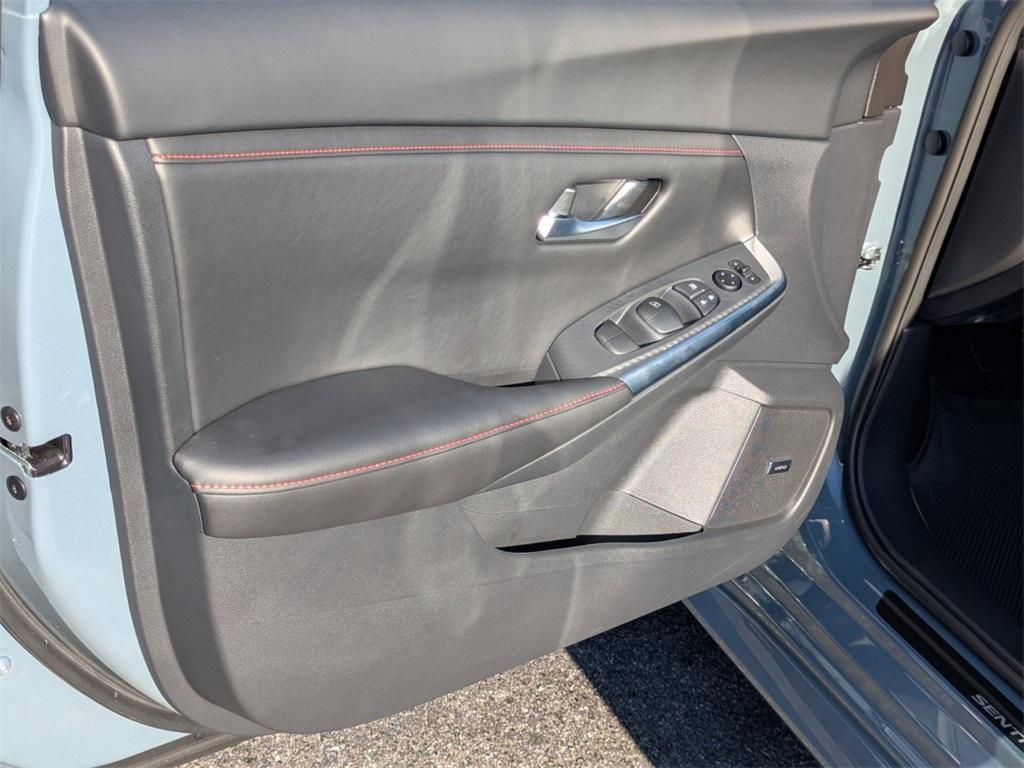 new 2025 Nissan Sentra car, priced at $26,275
