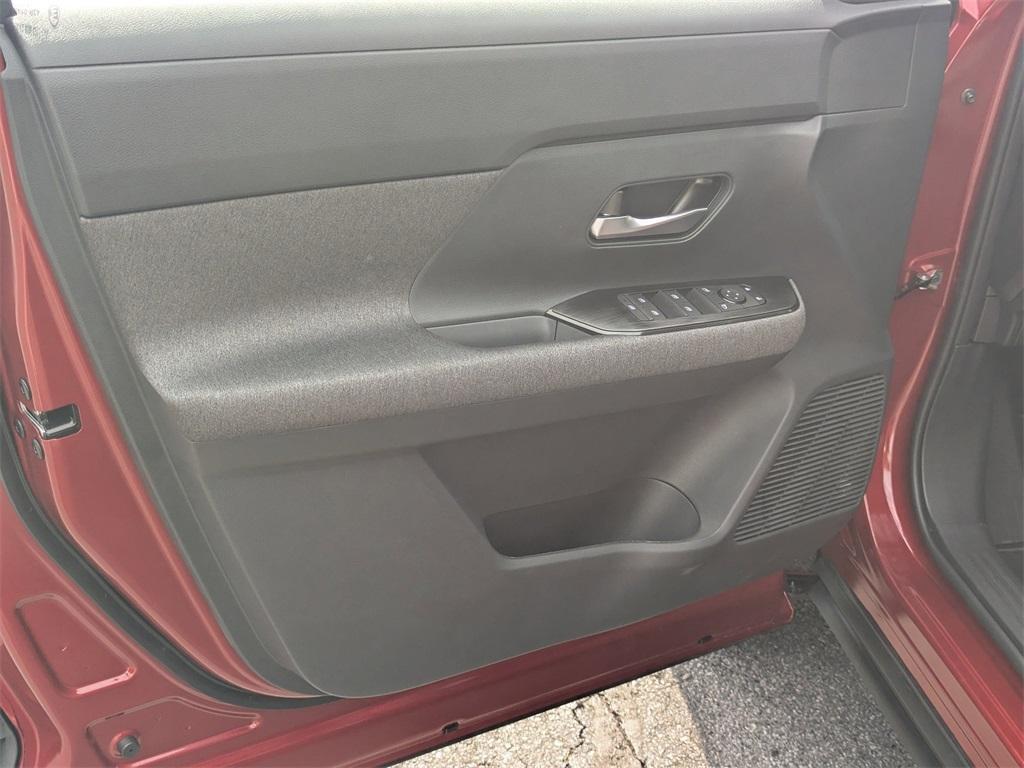 new 2026 Nissan Kicks car, priced at $25,514