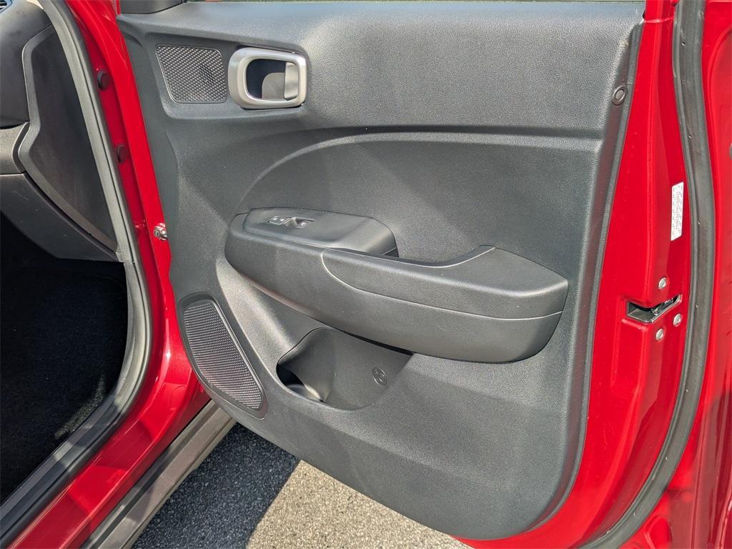 used 2022 Hyundai Venue car, priced at $18,990