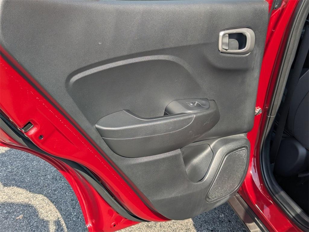 used 2022 Hyundai Venue car, priced at $18,990
