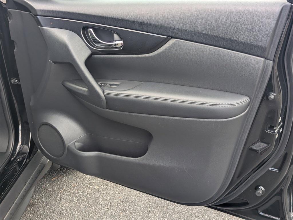 used 2020 Nissan Rogue car, priced at $16,990