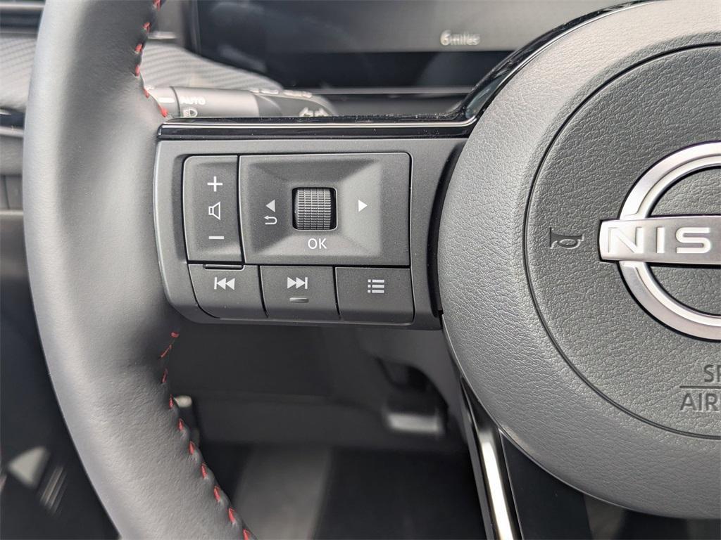 new 2025 Nissan Kicks car, priced at $28,433