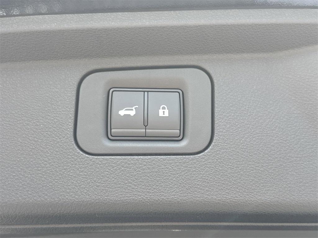 new 2025 Nissan Armada car, priced at $70,370