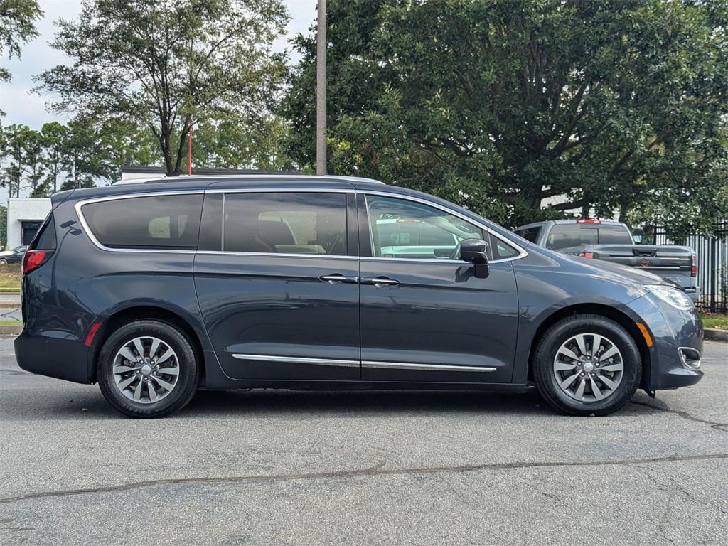 used 2020 Chrysler Pacifica car, priced at $20,590
