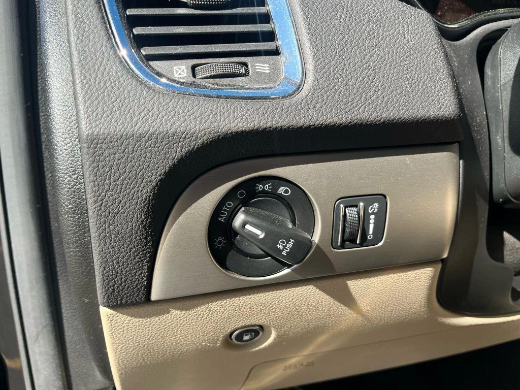 used 2015 Dodge Durango car, priced at $11,999