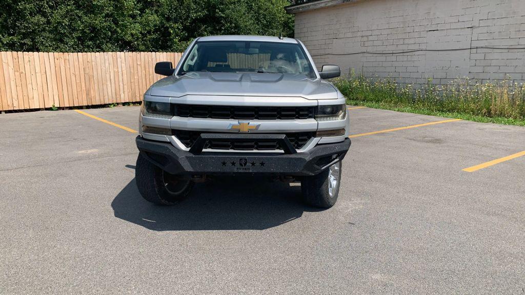 used 2018 Chevrolet Silverado 1500 car, priced at $17,888