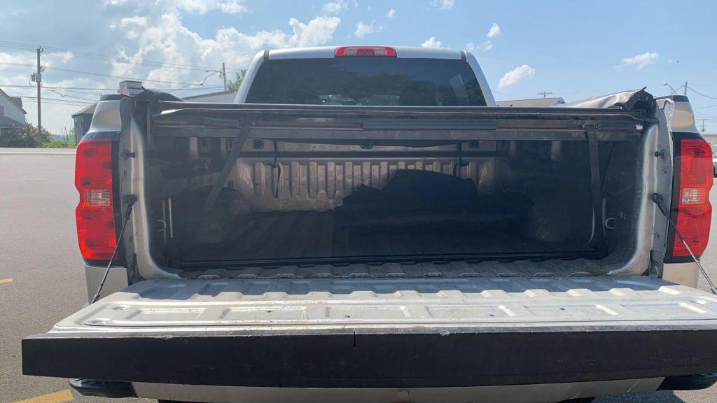 used 2018 Chevrolet Silverado 1500 car, priced at $17,888