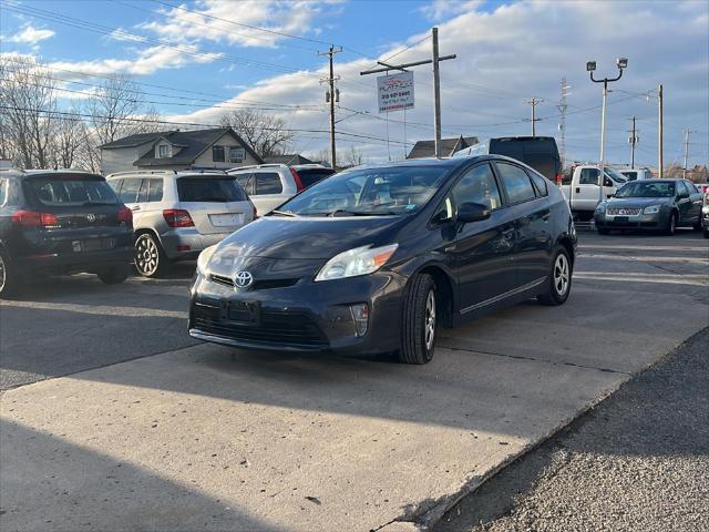 used 2014 Toyota Prius car, priced at $9,999