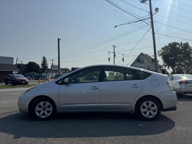 used 2009 Toyota Prius car, priced at $6,880