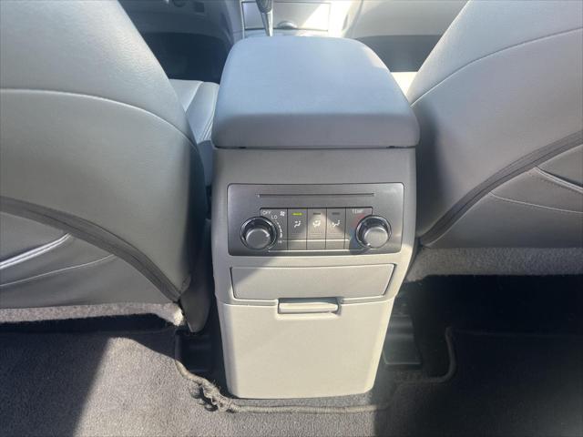 used 2013 Toyota Highlander car, priced at $11,799