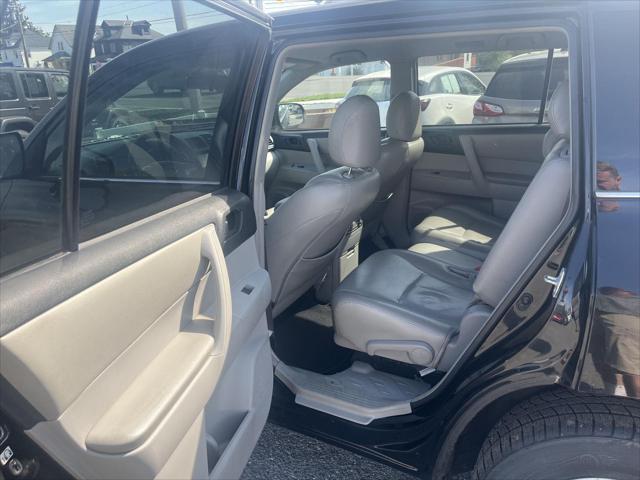 used 2013 Toyota Highlander car, priced at $11,799