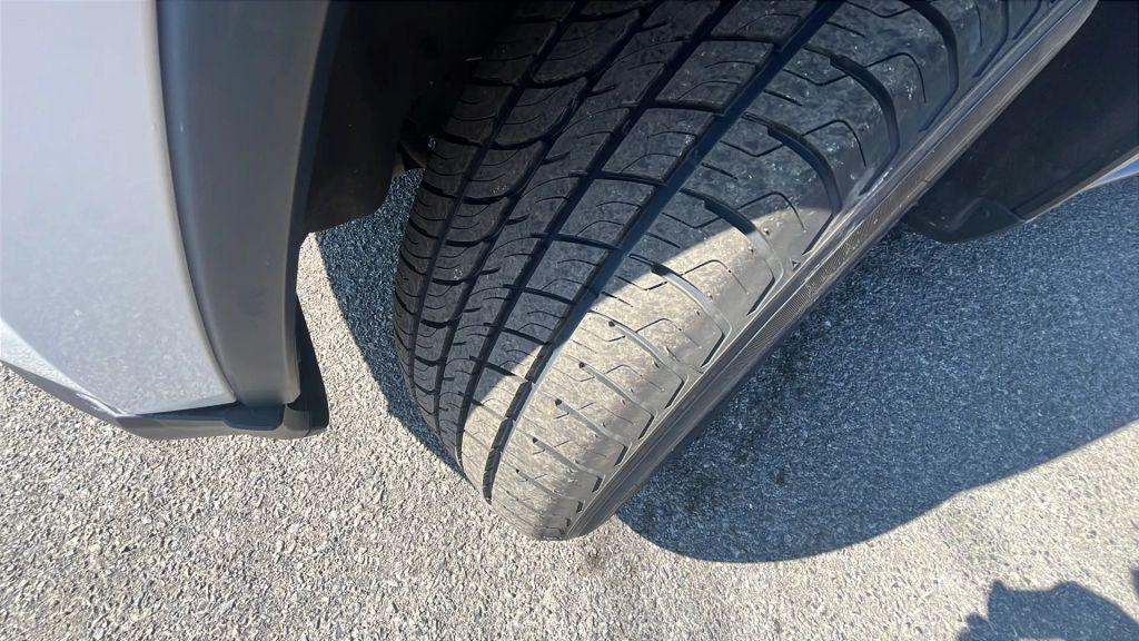 used 2015 Jeep Grand Cherokee car, priced at $11,488