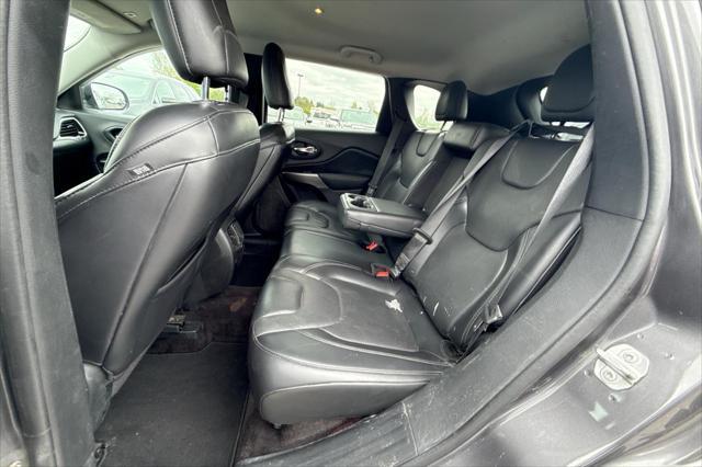 used 2019 Jeep Cherokee car, priced at $17,499