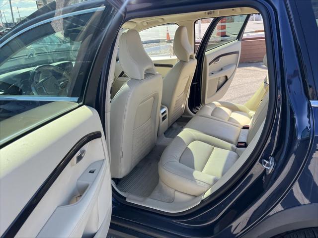 used 2015 Volvo XC70 car, priced at $11,988