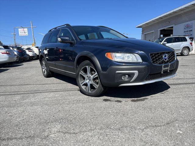 used 2015 Volvo XC70 car, priced at $11,988