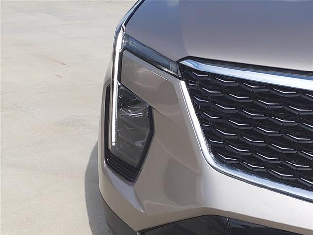 new 2025 Cadillac XT4 car, priced at $49,840