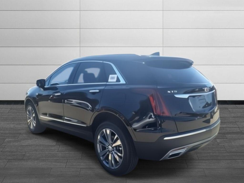 new 2025 Cadillac XT5 car, priced at $53,615