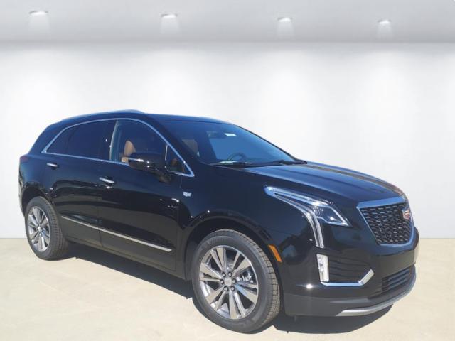 new 2025 Cadillac XT5 car, priced at $53,615