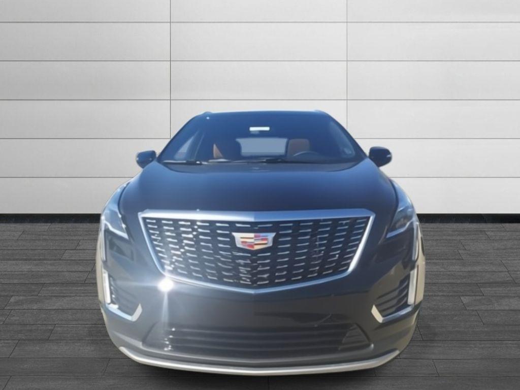 new 2025 Cadillac XT5 car, priced at $53,615