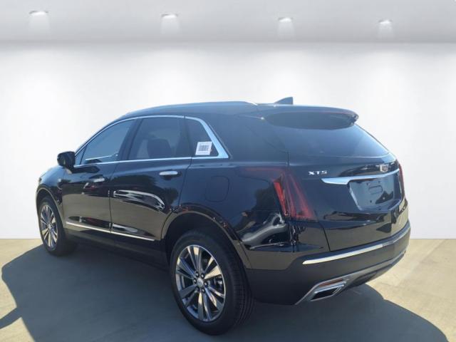 new 2025 Cadillac XT5 car, priced at $53,615