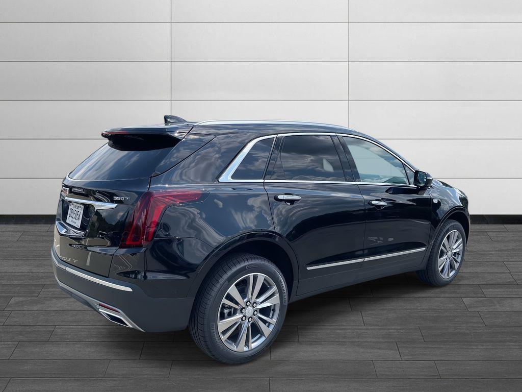new 2025 Cadillac XT5 car, priced at $56,190